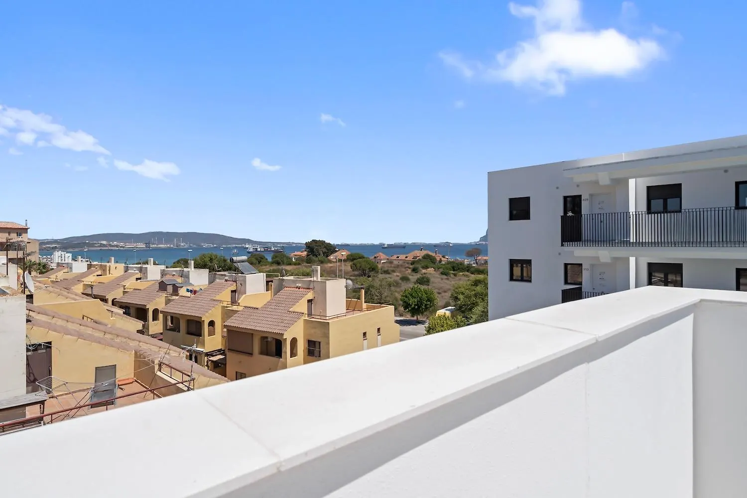 New Guadalfaro Apartment Algeciras